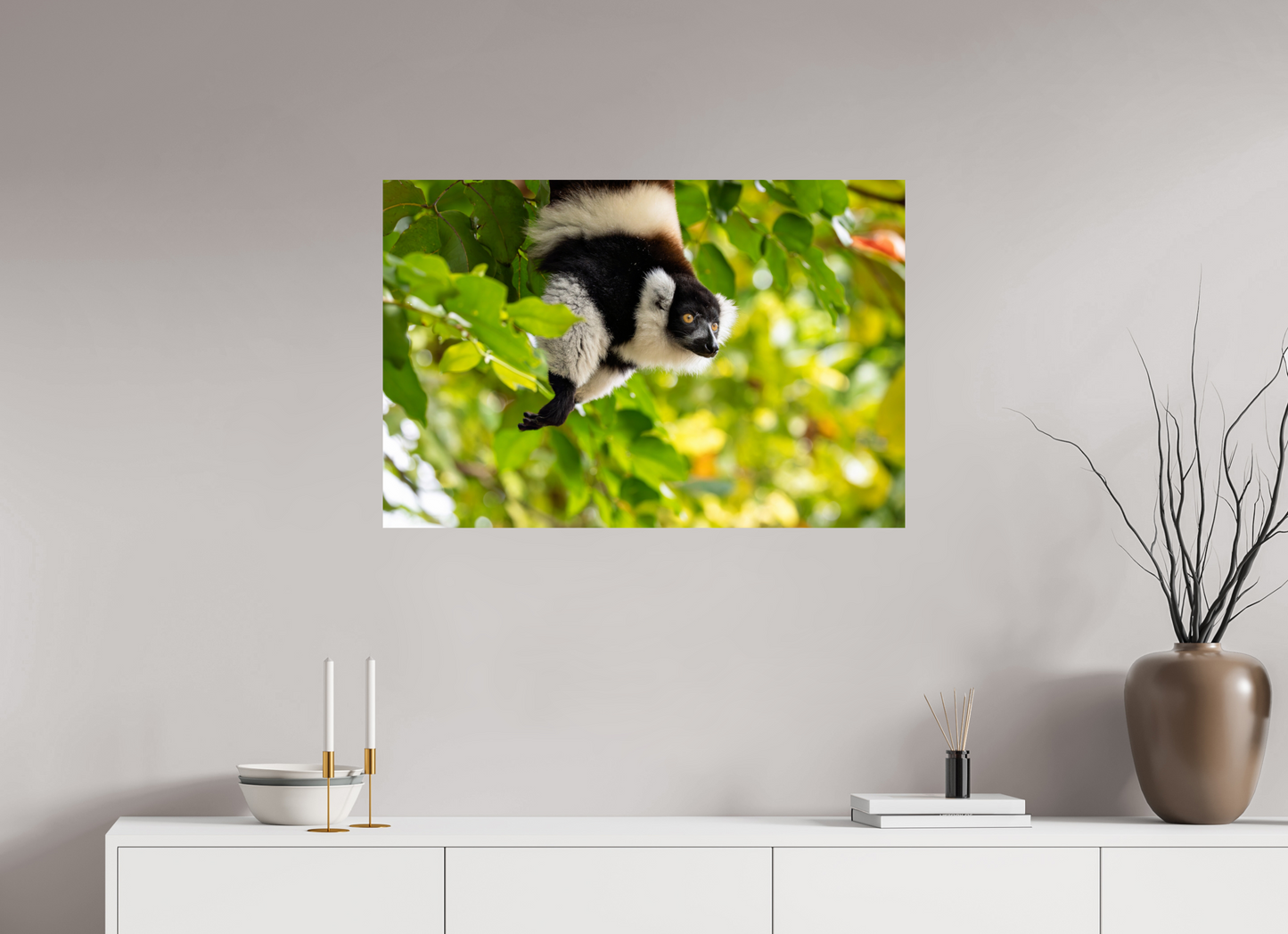90 x 60 cm, Smooth Glossy lemur 2
