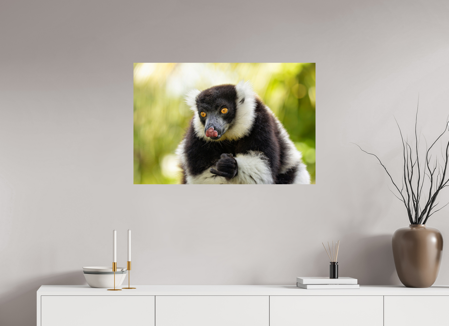 90 x 60 cm, Smooth Glossy lemur